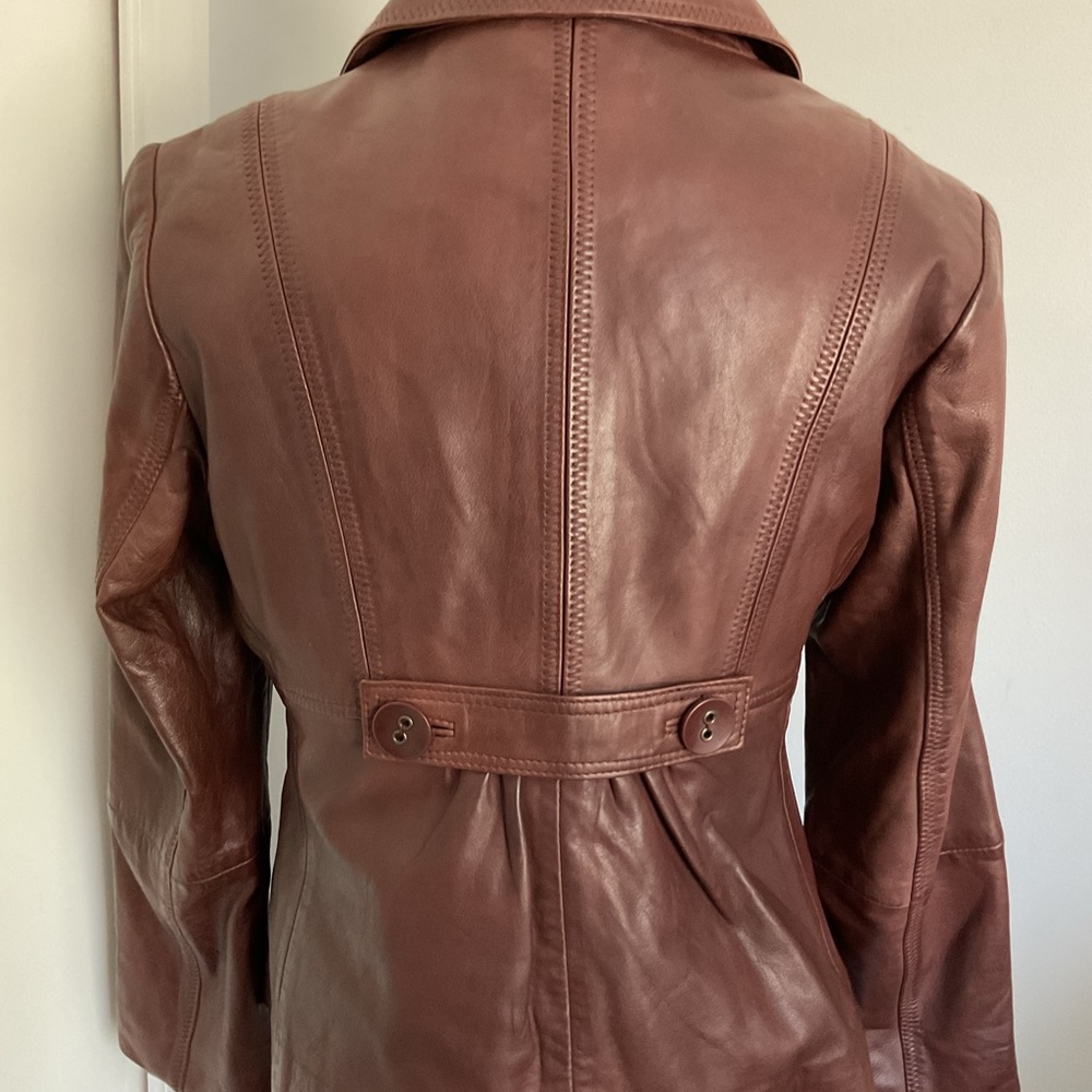 Leather jacket - Picture 2 of 7